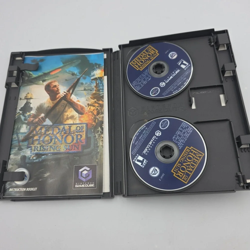 Medal of Honor Rising Sun & Frontline Nintendo Gamecube CIB Lot Of 2 Games